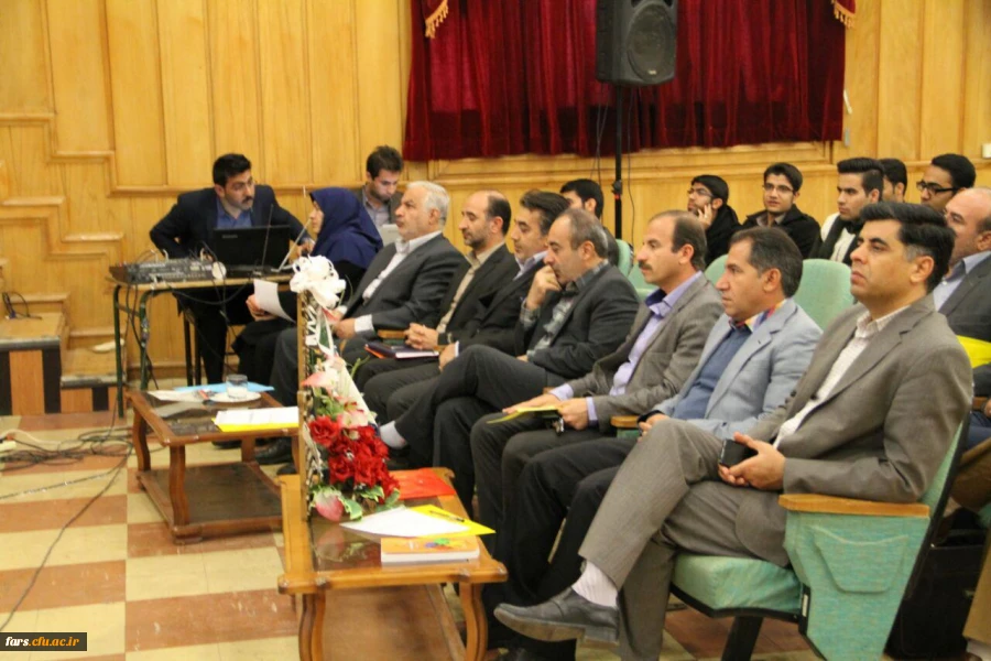 همایش بزرگ استانی تربیت سیاسی و اجتماعی:جایگاه و اقتضائات در تربیت معلم در استان فارس برگزار گردید 7