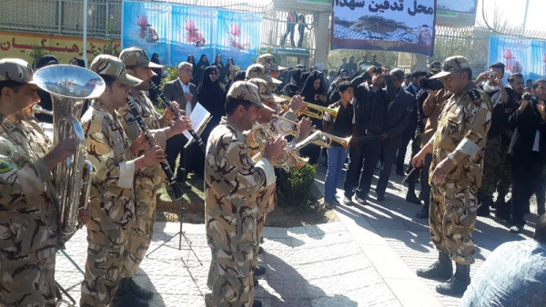 مراسم تشییع و خاکسپاری پیکر پاک دو شهید گمنام در دانشگاه فرهنگیان فارس پردیس شهید باهنر خواهران 6