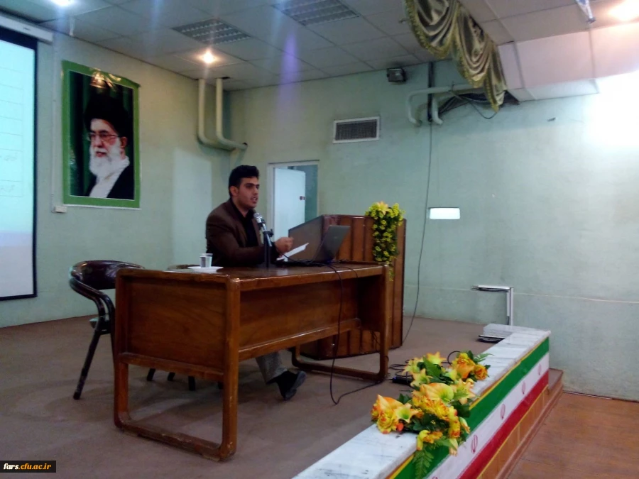 گروه علوم تربیتی پردیس شهید رجایی دانشگاه فرهنگیان فارس برگزار نمود:
نشست علمی مسابقات آموزشی 4