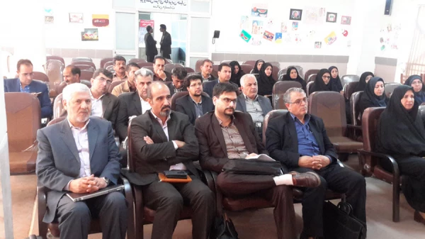 حضور جناب آقای نعیمی مدیر کل  طرح و برنامه دانشگاه فرهنگیان و هیات همراه در دانشگاه فرهنگیان فارس  6