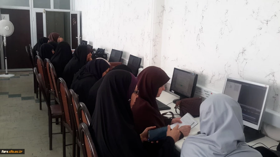 دوره تولید محتوای الکترونیکی ویژه استادان موظف و هیات علمی دانشگاه فرهنگیان فارس تشکیل گردید 6