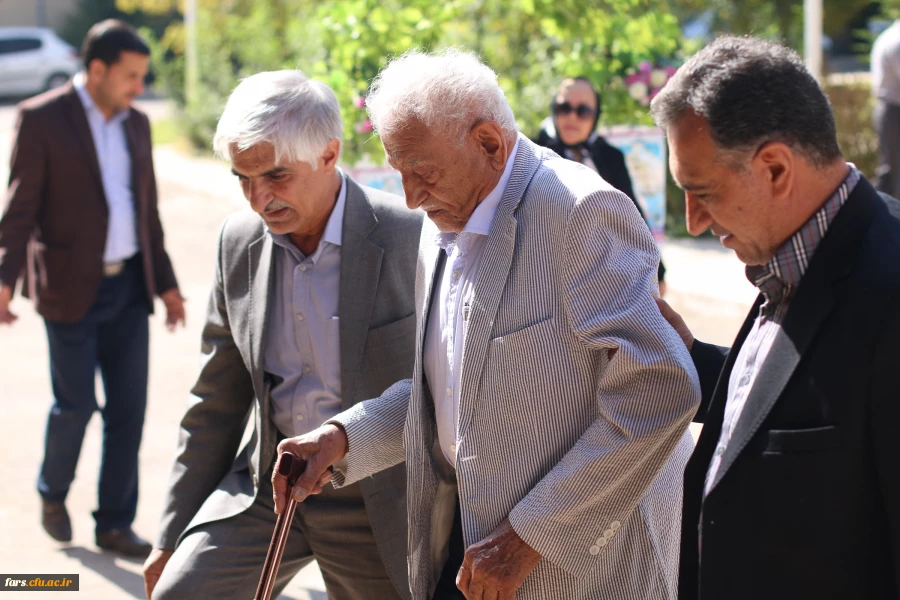 همایش خیرین مدرسه ساز در دانشگاه فرهنگیان فارس 6