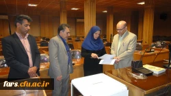 جلسه انتخاب معاونت های آموزشی و توسعه منابع دانشگاه فرهنگیان فارس با حضور جناب اقای دکترصحراگرد وروسای پردیس ها و مراکز و اعضاء هیات علمی برگزار گردید 4