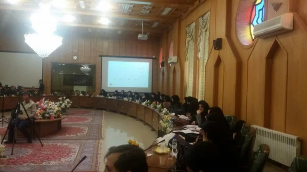 دو دوره بالندگی "طراحی آموزش سازنده گرایانه" و " کاربرد تکنولوژی در آموزش" را به صورت منطقه ای در تاریخ پنج شنبه 4آذرماه و جمعه 5 آذرماه دردانشگاه فرهنگیان  شیراز برگزار گردید  3