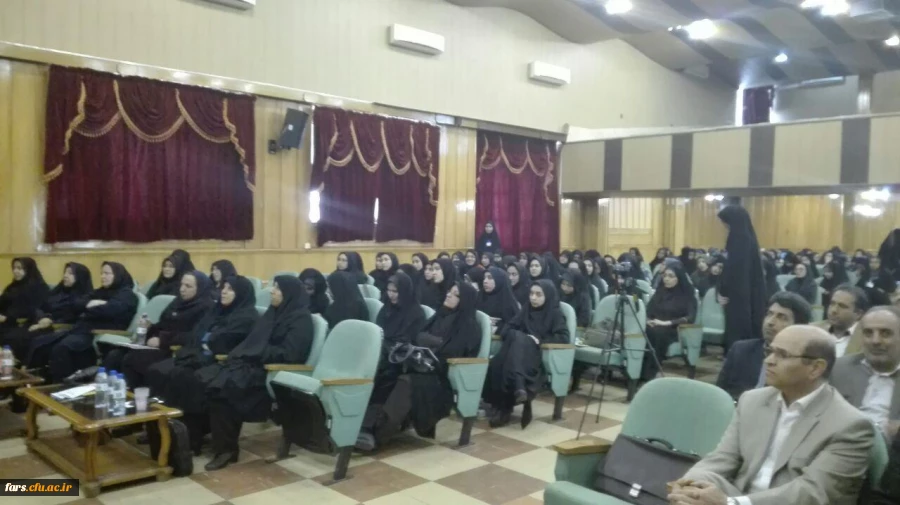 مراسم بزرگداشت هفته پژوهش دانشگاه فرهنگیان فارس برگزار گردید 5