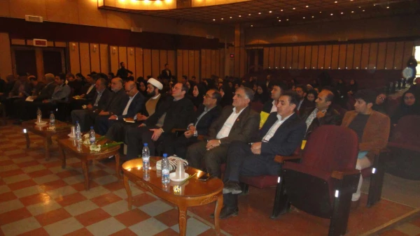 استان فارس میزبان نخستین همایش ملی انجمن های ورزش خوابگاهی دانشجو معلمان سراسر کشور در دانشگاه فرهنگیان
گزارش اولین روز برگزاری همایش  2