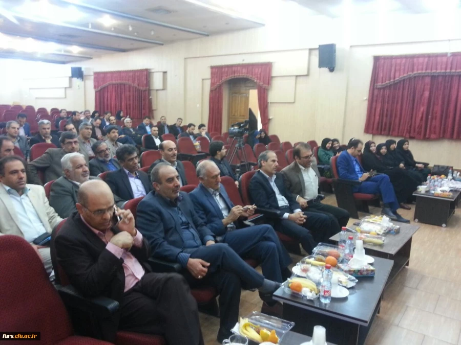 جلسه معارفه معاونت آموزشی پژوهشی و فرهنگی و همچنین معاونت توسعه منابع ، امور دانشجویی دانشگاه فرهنگیان فارس برگزار گردید 3