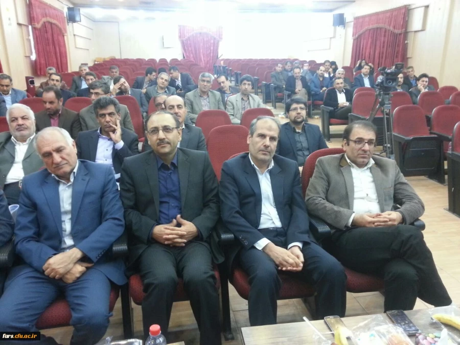 جلسه معارفه معاونت آموزشی پژوهشی و فرهنگی و همچنین معاونت توسعه منابع ، امور دانشجویی دانشگاه فرهنگیان فارس برگزار گردید 5