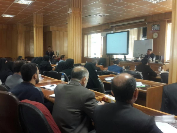 جلسه آموزش حقوقی ویزه مدیران دانشگاه فرهنگیان و استادان این دانشگاه برگزار گردید 3