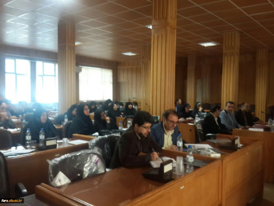 جلسه آموزش حقوقی ویزه مدیران دانشگاه فرهنگیان و استادان این دانشگاه برگزار گردید 4