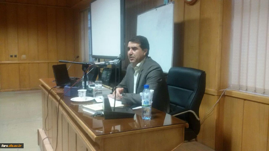 جلسه آموزش حقوقی ویزه مدیران دانشگاه فرهنگیان و استادان این دانشگاه برگزار گردید 5