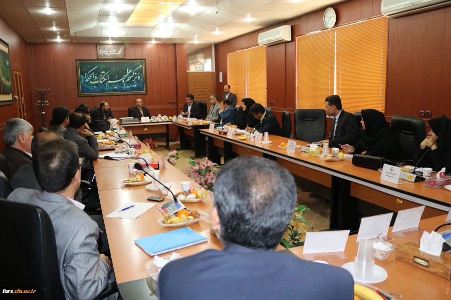 جلسه شورای فرهنگی دانشگاه فرهنگیان  با حضور دکتر بنیانیان در پردیس شهید رجایی فارس برگزار گردید  5