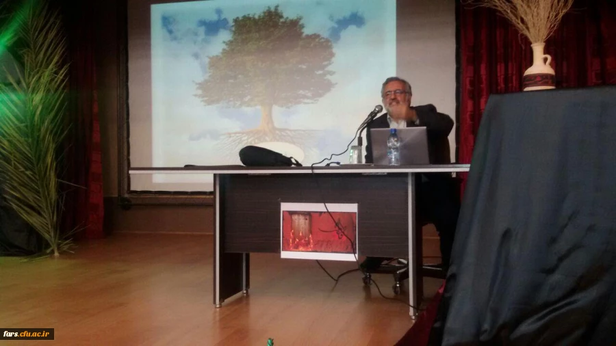 جلسه هم اندیشی اساتید با موضوع نقش اساتید در تحول فرهنگی با حضور دکتر بنیانیان 3