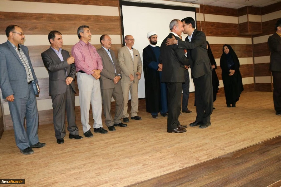 مراسم تودیع و معارفه سرپرست پردیس شهید رجایی شیراز برگزار شد.  9