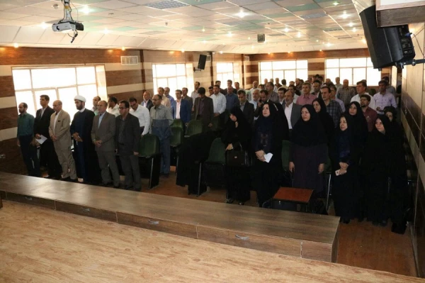 مراسم تودیع و معارفه سرپرست پردیس شهید رجایی شیراز برگزار شد. 3