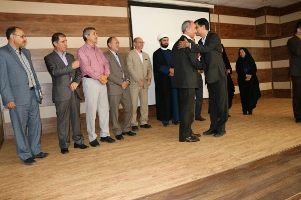 مراسم تودیع و معارفه سرپرست پردیس شهید رجایی شیراز برگزار شد. 4