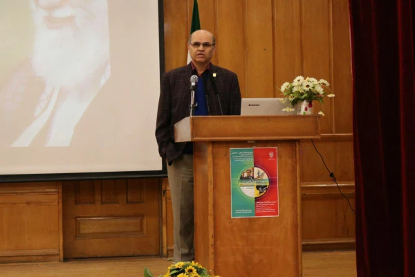 ویژه برنامه گرامی داشت هفته پژوهش دانشگاه فرهنگیان فارس درمرکز سلمان فارسی شیراز برگزار گردید  4