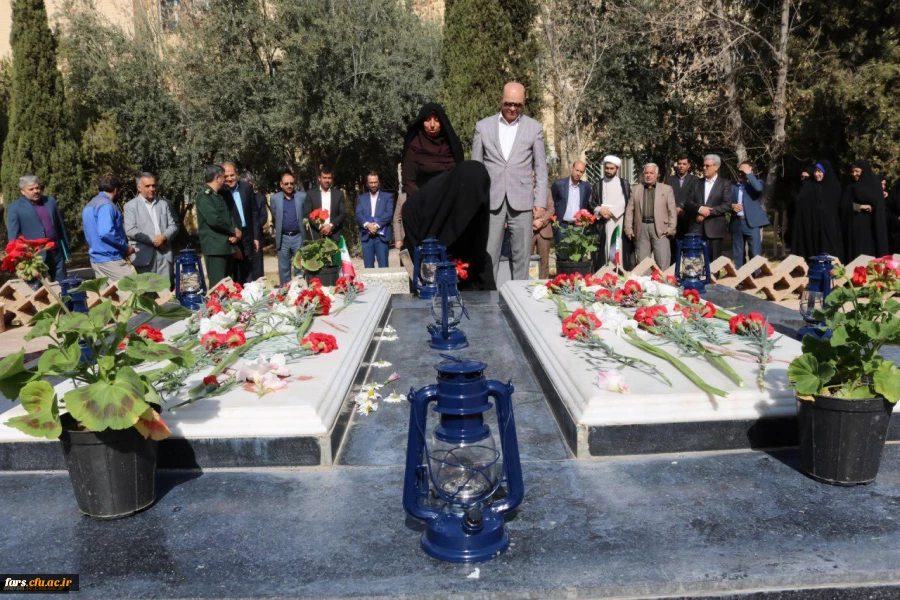 در ادامه جلسه دوره بالندگی معاونان توسعه منابع و امور دانشجویی استان ها برگزار شد
حجه الاسلام نیکخو بر شاخصه های مدیران مالی موفق در منظومه فکری دین یا باید ها و نباید های مدیران مالی تاکید کرد 4