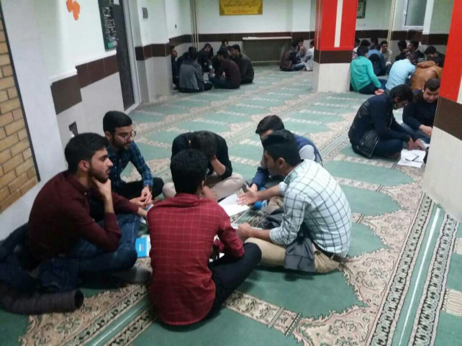 حضور سرپرست محترم دانشگاه فرهنگیان فارس در بین اندیشه جویان طرح بینش مطهر واحد  آموزش عالی سلمان فارسی شیراز 3