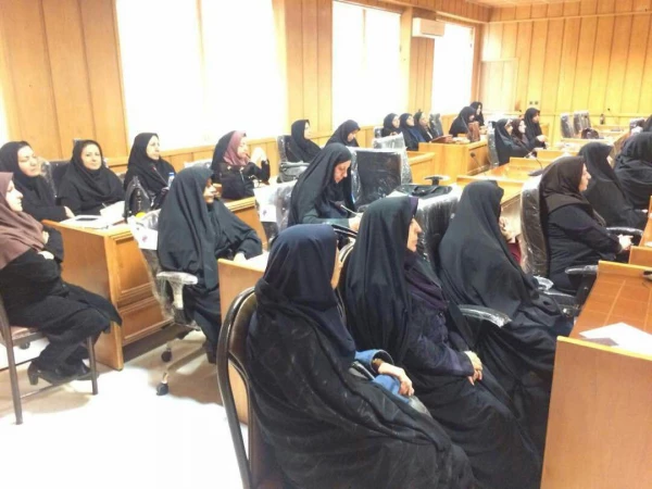 دوره آموزشی ارتقای سلامت اداری ، مبارزه با فساد و صیانت از حقوق مردم برگزار گردید 4