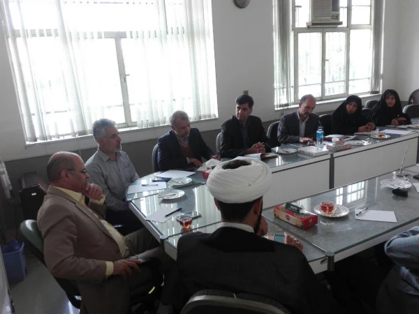 تشکیل جلسه شورای عالی امر به معروف و نهی از منکر دانشگاه فرهنگیان فارس 3