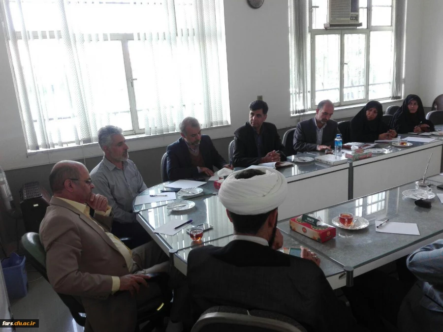 تشکیل جلسه شورای عالی امر به معروف و نهی از منکر دانشگاه فرهنگیان فارس 3