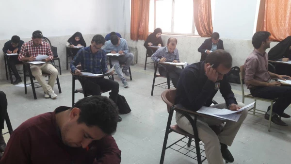 برگزاری آزمون دو درس اخلاق و فلسفه مهارت آموزان ماده ۲۸ ورودی سال ۱۳۹۵ در پردیس شهید رجایی استان فارس 2