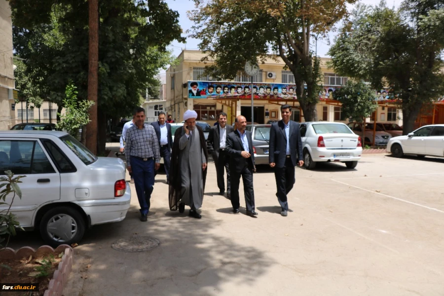 بازدید امام جمعه شیراز از دانشگاه فرهنگیان فارس  5