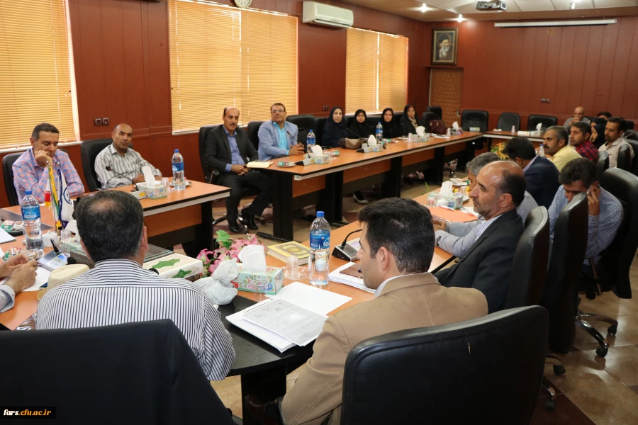 جلسه هماهنگی و توجیهی آزمون اصلح مهارت آموزان ماده 28 ورودی 95
 4