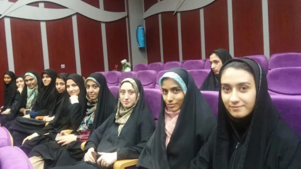 درخشش دانشجو معلمان دختر استان فارس در بیست و هشتمین جشنواره فرهنگی اجتماعی دانشگاه فرهنگیان 4