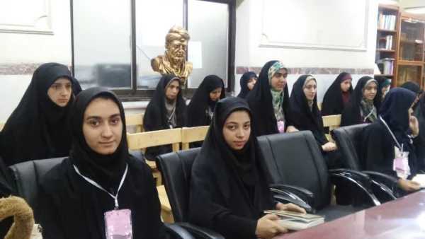 درخشش دانشجو معلمان دختر استان فارس در بیست و هشتمین جشنواره فرهنگی اجتماعی دانشگاه فرهنگیان 9