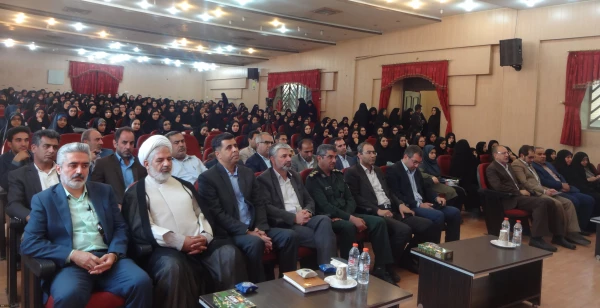 آیین افتتاحیه دانشجو معلمان ورودی سال 1397 استان فارس در پردیس شهید باهنر برگزار شد
 2