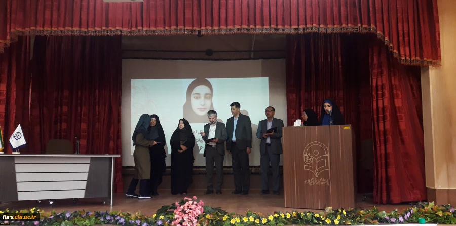 آیین افتتاحیه دانشجو معلمان ورودی سال 1397 استان فارس در پردیس شهید باهنر برگزار شد
 9