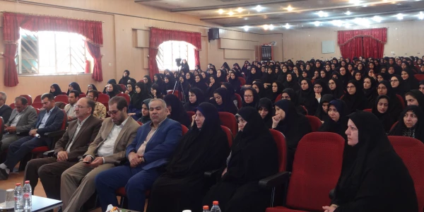 آیین افتتاحیه دانشجو معلمان ورودی سال 1397 استان فارس در پردیس شهید باهنر برگزار شد
 3