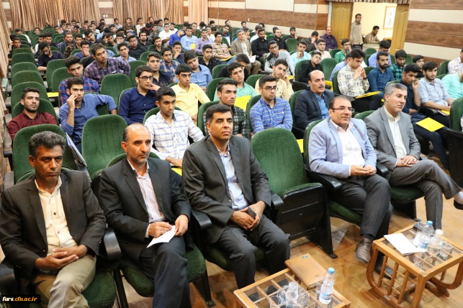 مراسم افتتاحیه و استقبال از دانشجویان جدید الورود در پردیس شهید رجایی
 2