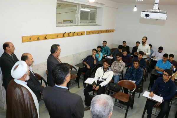 حضور جناب آقای دکتر نجفی؛ مدیر کل آموزش و پرورش استان فارس در پردیس شهیدرجایی دانشگاه فرهنگیان 5