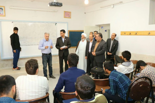 حضور جناب آقای دکتر نجفی؛ مدیر کل آموزش و پرورش استان فارس در پردیس شهیدرجایی دانشگاه فرهنگیان 8