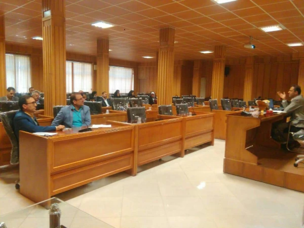 گزارش دومین جلسه نشست تخصصی و هم اندیشی کمیته یادگیری الکترونیکی دانشگاه فرهنگیان فارس با جمعی از استادان این دانشگاه  3