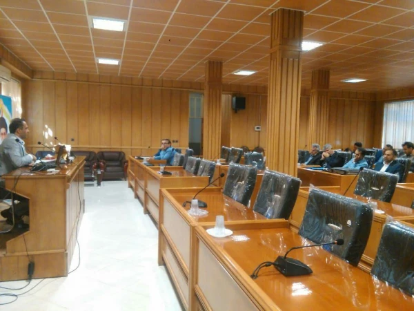 گزارش دومین جلسه نشست تخصصی و هم اندیشی کمیته یادگیری الکترونیکی دانشگاه فرهنگیان فارس با جمعی از استادان این دانشگاه  8