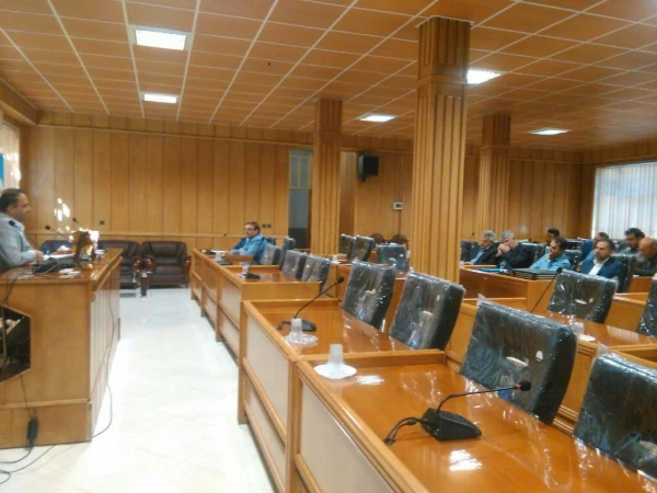 گزارش دومین جلسه نشست تخصصی و هم اندیشی کمیته یادگیری الکترونیکی دانشگاه فرهنگیان فارس با جمعی از استادان این دانشگاه  9