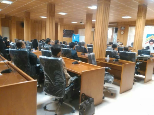 گزارش دومین جلسه نشست تخصصی و هم اندیشی کمیته یادگیری الکترونیکی دانشگاه فرهنگیان فارس با جمعی از استادان این دانشگاه  10