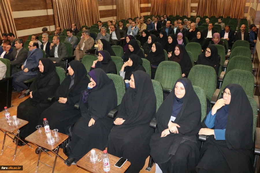 تشریف فرمایی جناب آقای دکتر خنیفر رئیس دانشگاه فرهنگیان
به استان فارس و شهر شیراز 2