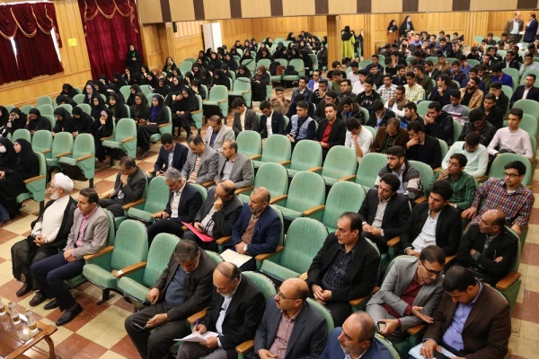 برگزاری مراسم گرامیداشت هفته پژوهش دانشگاه فرهنگیان فارس در واحددانشگاهی سلمان فارسی شیراز
 4