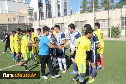 برگزاری مسابقه فوتبال بین تیم شهرداری منطقه 3 شیراز و دانشجویان پردیس شهید رجایی فارس به مناسبت بزرگداشت روز دانشجو 4