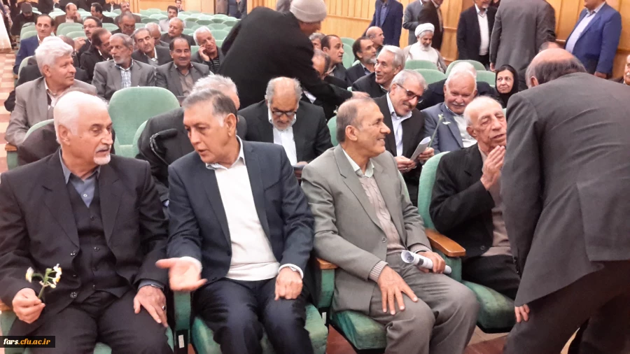 برگزاری آیین نکوداشت یکصدمین سال تربیت معلم هم اکنون در استان فارس دوشنبه 10 دی ماه 4