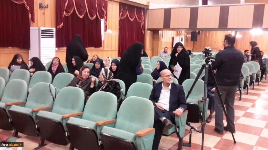 برگزاری آیین نکوداشت یکصدمین سال تربیت معلم هم اکنون در استان فارس دوشنبه 10 دی ماه 7