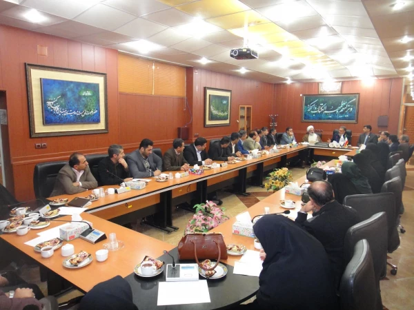 جلسه معاونت نظارت، ارزیابی و تضمین کیفیت دانشگاه فرهنگیان با اعضای هیات علمی و غیر هیات علمی 
در پردیس شهید رجایی فارس
 2