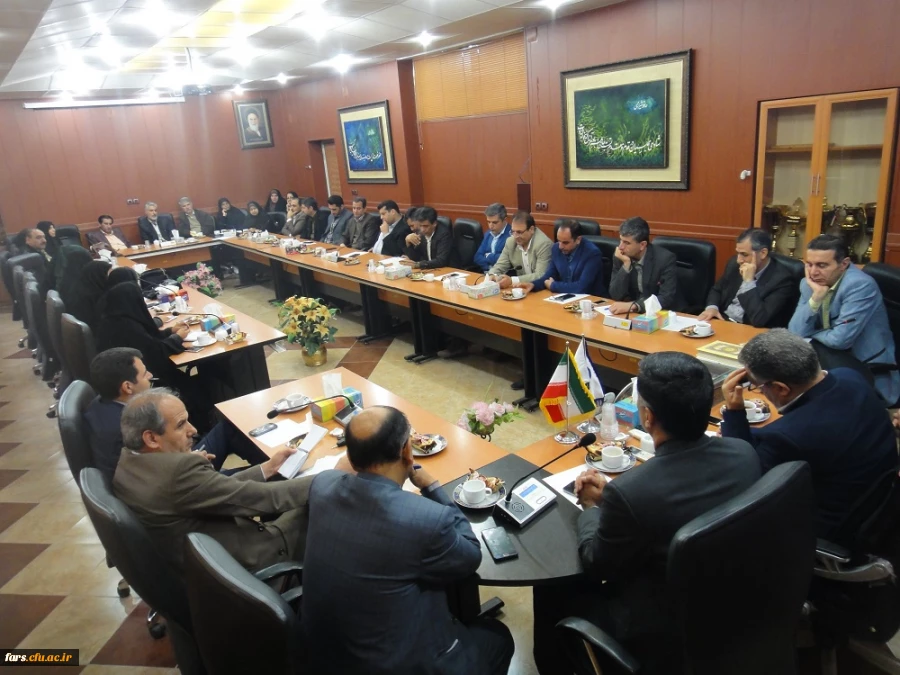 جلسه معاونت نظارت، ارزیابی و تضمین کیفیت دانشگاه فرهنگیان با اعضای هیات علمی و غیر هیات علمی 
در پردیس شهید رجایی فارس
 2