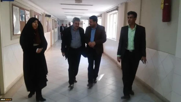 حضور جناب اقای دکتر رحیمی در استان فارس و بازدید از حوزه های امتحانی دانشگاه فرهنگیان فارس 5