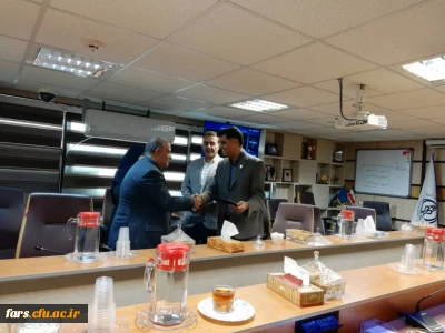 انعقاد تفاهم نامه در حوزه امور تغذیه بین معاونت بهداشتی دانشگاه علوم پزشکی فارس و دانشگاه فرهنگیان فارس